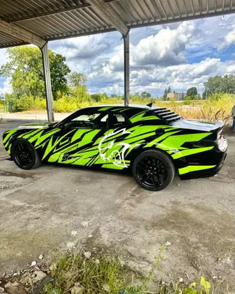 dodge challenger tarnów Dodge Challenger cena 135000 przebieg: 147000, rok produkcji 2014 z Tarnów